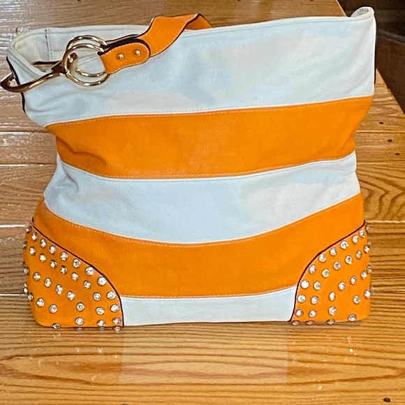 NWOT EMILY RHINESTONE STRIPE HOBO BAG - Picture 3 of 14